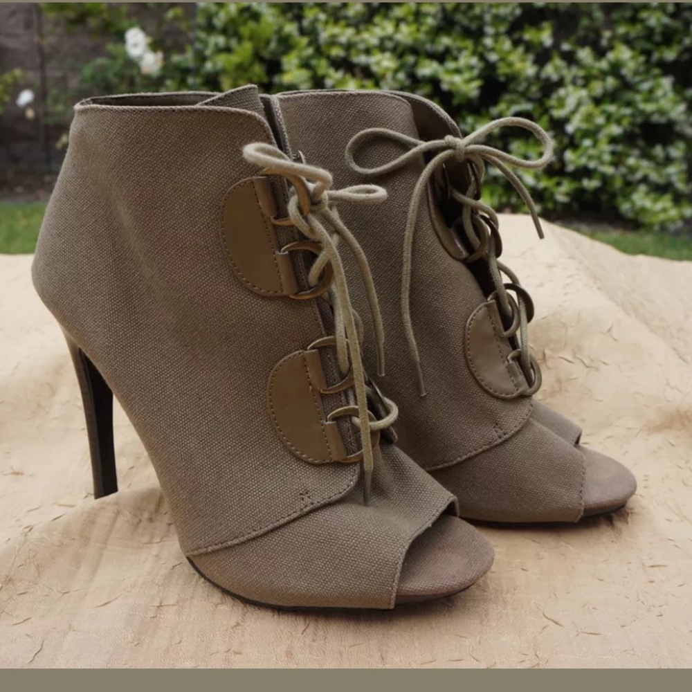 Elle Tan Canvas Lace Up Stiletto Heels Peep Toe 7